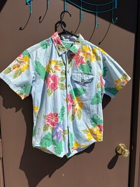 Vintage LizSport Hawaiian Print Button Down Blouse